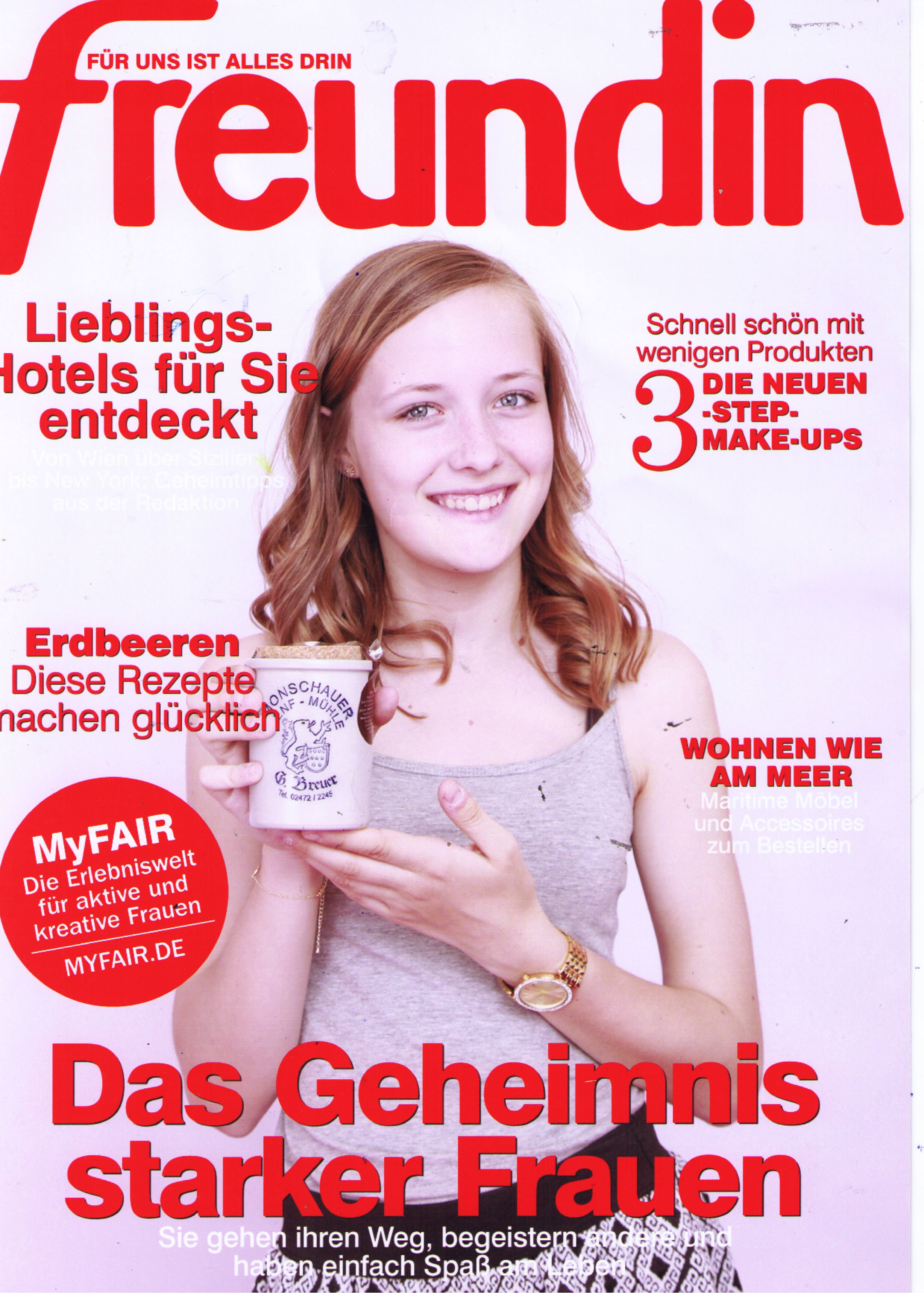 Mitarbeiterin der Senfmhle in der Freundin